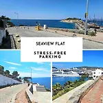 Amazing Seaview Flat